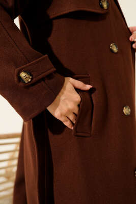 Omuz Apoletli Düğme Detaylı Kaşe Kaban Kahve - Kaban