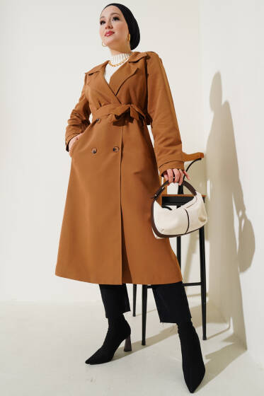 Omuz Apoletli Yırtmaç Detaylı Trençkot Taba - Trençkot