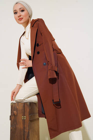 Omuz Apoletli Yırtmaçlı Trençkot Kahve - Trençkot