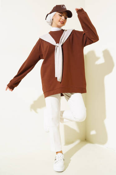 Omuz Atkı Görünümlü Tunik Kahve - Tunik