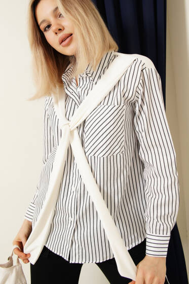 Omuz Atkılı Çizgili Gömlek Beyaz - Kadın Giyim Modelleri