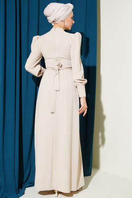 Omuz Boncuklu Kuşaklı Abiye Elbise Bej - Elbise