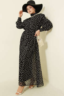 Omuz Büzgülü Puantiyeli Şifon Elbise Siyah - HEWES