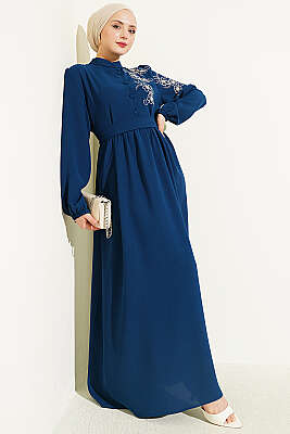 Omuz Çiçek Nakışlı Düğmeli Elbise Petrol - ASMİN