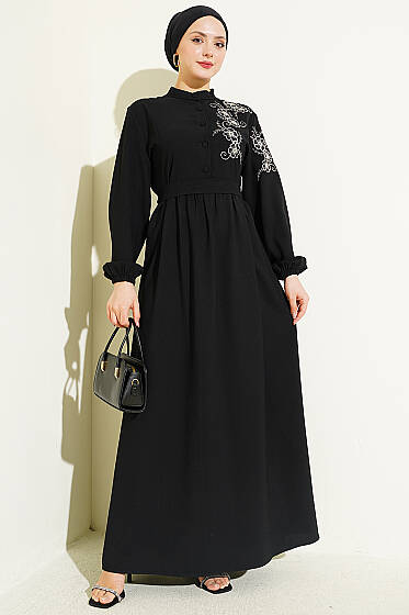Omuz Çiçek Nakışlı Düğmeli Elbise Siyah - Elbise