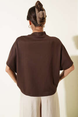 Omuz Detaylı T-shirt Kahve - Kadın Giyim Modelleri