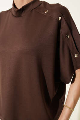 Omuz Detaylı T-shirt Kahve - Kadın Giyim Modelleri