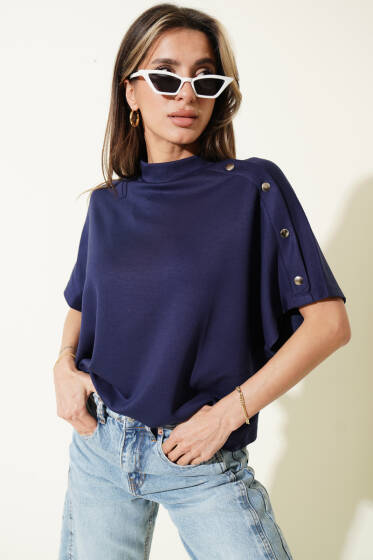 Omuz Detaylı T-shirt Lacivert - Yılın Fırsatı