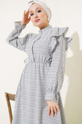 Omuz Fırfırlı Çizgili Gofre Elbise Siyah - Tesettür Elbise