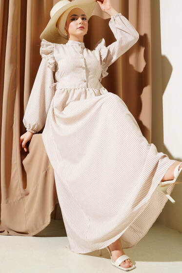 Omuz Fırfırlı Düğmeli Çizgili Gofre Elbise Bej - Elbise