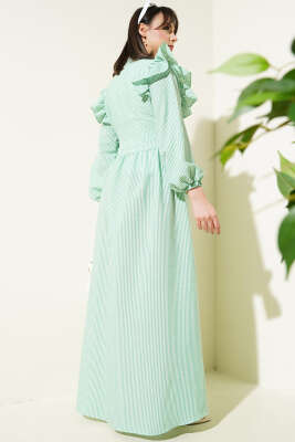 Omuz Fırfırlı Düğmeli Çizgili Gofre Elbise Benetton - Tesettür Elbise