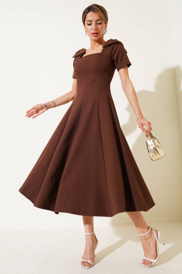 Omuz Fiyonklu Midi Elbise Kahve - Kadın Giyim Modelleri