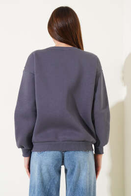 Omuz İnci Taşlı Üç İp Sweatshirt Füme - Kadın Giyim Modelleri