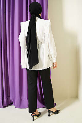 Omuz Kuşaklı Çizgi Kabartmalı Gömlek Ekru - Gömlek