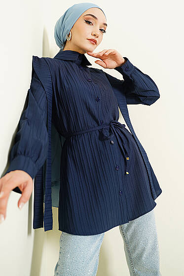 Omuz Kuşaklı Çizgi Kabartmalı Gömlek Lacivert - Gömlek
