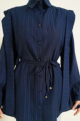 Omuz Kuşaklı Çizgi Kabartmalı Gömlek Lacivert - Gömlek