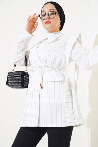 Omuz Kuşaklı Çizgili Ceket Beyaz - Ceket