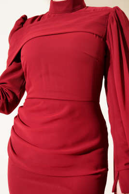 Omuz Pelerinli Balık Model Abiye Elbise Bordo - Elbise