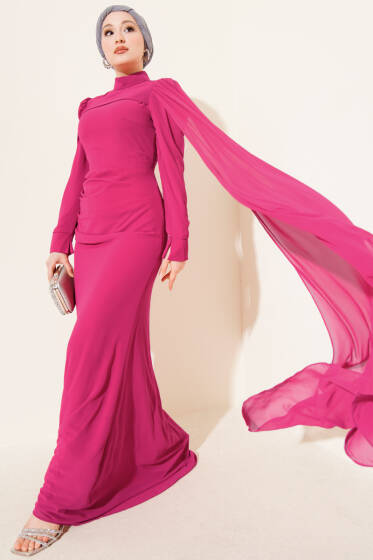 Omuz Pelerinli Balık Model Abiye Elbise Fuşya - Elbise