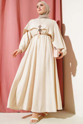 Omuz Pelerinli Bel Lastikli Elbise Bej 