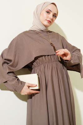 Omuz Pelerinli Bel Lastikli Elbise Vizon - Tesettür Elbise