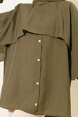 Omuz Pelerinli Düğme Detaylı Tunik Haki - Tunik