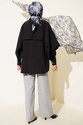 Omuz Pelerinli Düğme Detaylı Tunik Siyah - Tunik