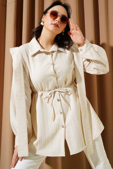 Omuz Pelerinli İp Kuşaklı Gömlek Bej - Gömlek