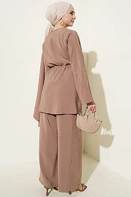 Omuz Pelerinli Modal İkili Takım Latte - İkili Takım