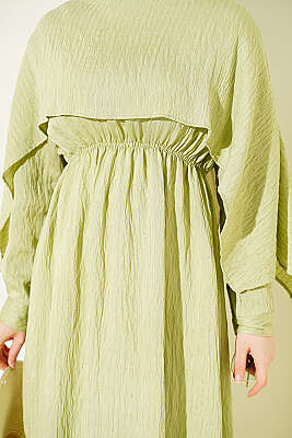 Omuz Pelerinli Pul Detaylı Elbise Çağla Yeşili - Elbise