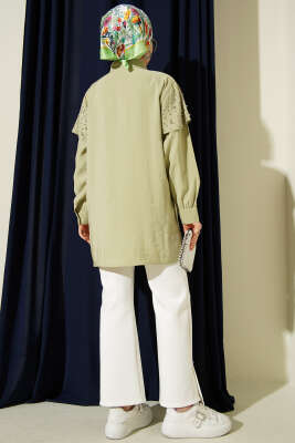 Omuz Pelerinli Taşlı Tensel Gömlek Çağla Yeşili - Gömlek