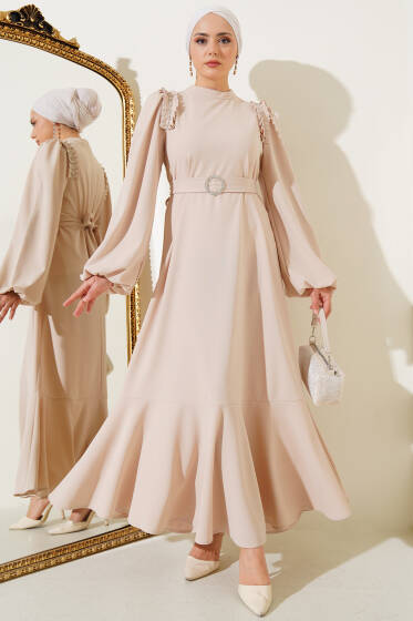 Omuz Pileli Taşlı Elbise Bej - Elbise