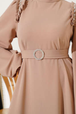 Omuz Pileli Taşlı Elbise Camel - Tesettür Elbise