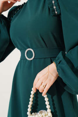 Omuz Pileli Taşlı Elbise Zümrüt - Tesettür Elbise