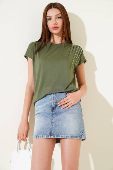 Omuz Taşlı İncili T-shirt Haki - Kadın Giyim Modelleri