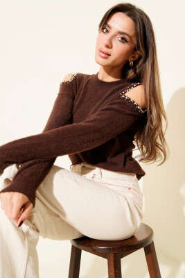 Omuz Taşlı Sakallı Kazak Kahve - VANİZA TRİKO