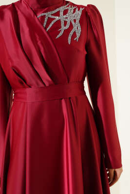 Omuz Taşlı Saten Abiye Elbise Bordo - Tesettür Elbise