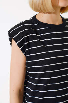 Omuz Vatkalı Çizgili Elbise Siyah - Kadın Giyim Modelleri