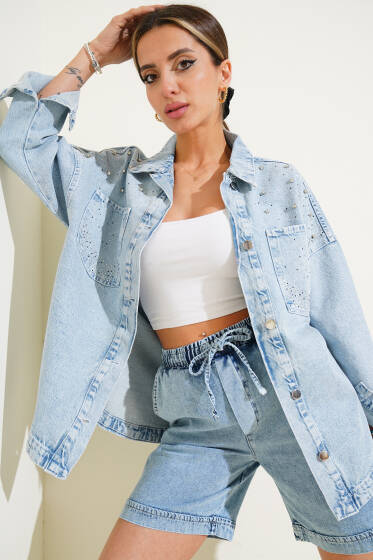 Omuz ve Cep Taşlı Kot Ceket Mavi - Kadın Giyim Modelleri