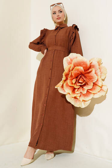 Omuzları Fırfırlı Keten Elbise Kahve - Elbise