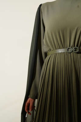 Omuzları Şifon Pelerinli Elbise Haki - Tesettür Elbise