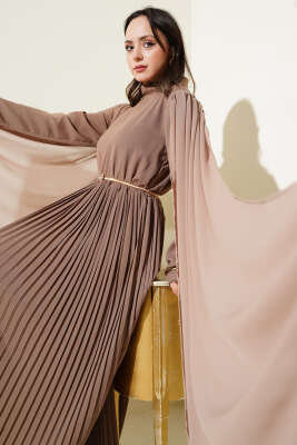 Omuzları Şifon Pelerinli Elbise Vizon 