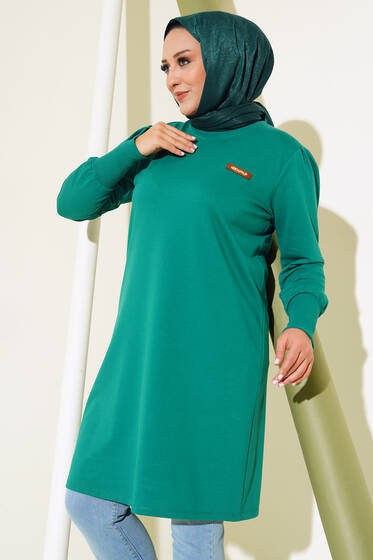 Omuzu Pileli Armalı Büyük Beden Tunik Zümrüt Yeşili - Tunik