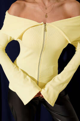 Omzu Açık Fermuarlı Bluz Sarı - Yılın Fırsatı