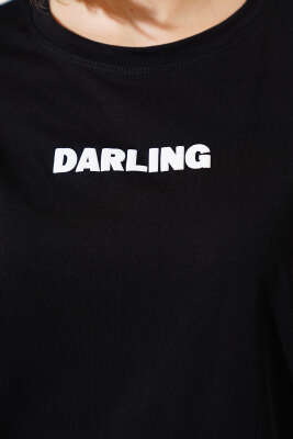 Ön ve Arka Kabartma Baskılı T-shirt Siyah - Kadın Giyim Modelleri