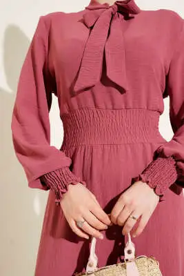 Önden Bağlama Detaylı Lastikli Elbise Gül Kurusu - Tesettür Elbise