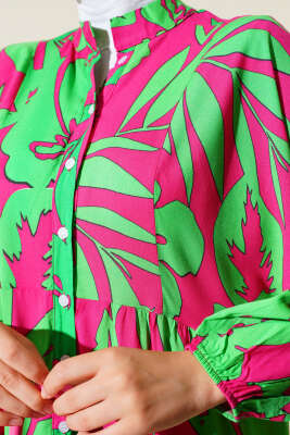 Önden Düğmeli Karışık Desen Elbise Fuşya Yeşil - Elbise