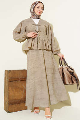 Önü Bağlamalı Fırfırlı Etekli İkili Takım Bej 