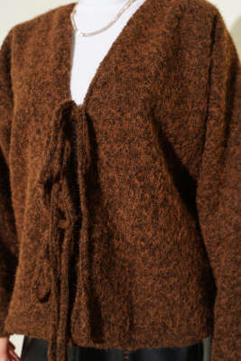 Önü Bağlamalı Keçe Kısa Ceket Kahve - Ceket