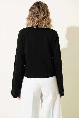 Önü Bağlamalı Kısa Hırka Siyah - Hırka